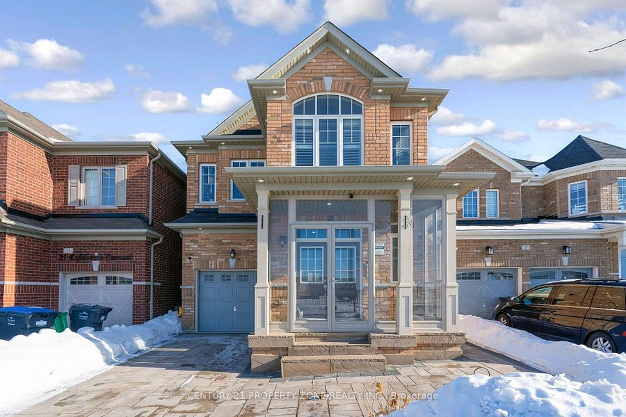19 Exhibition Cres, Brampton